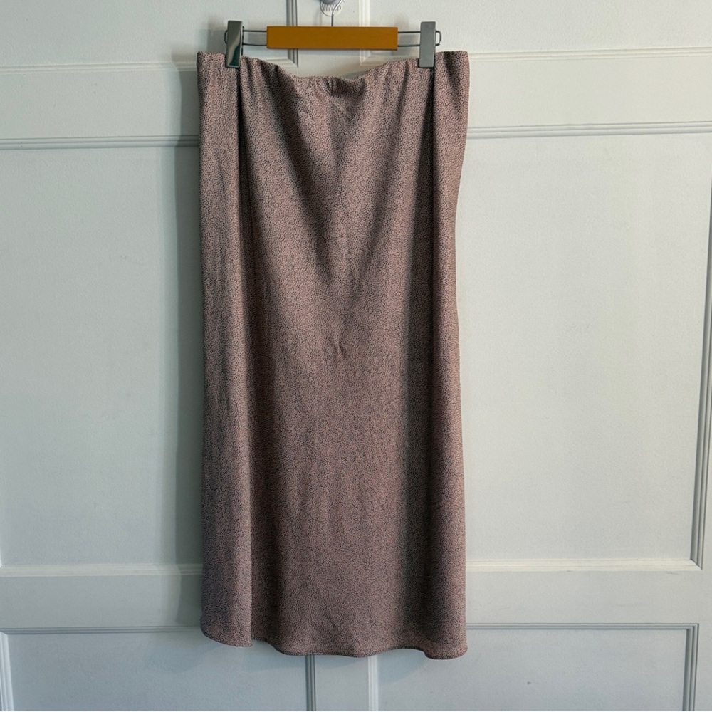 Adrianna Papell Champagne Pink Maxi Skirt with black Polka-dots.